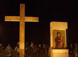 Kříž a ikona Světových dnů mládeže v naší diecézi